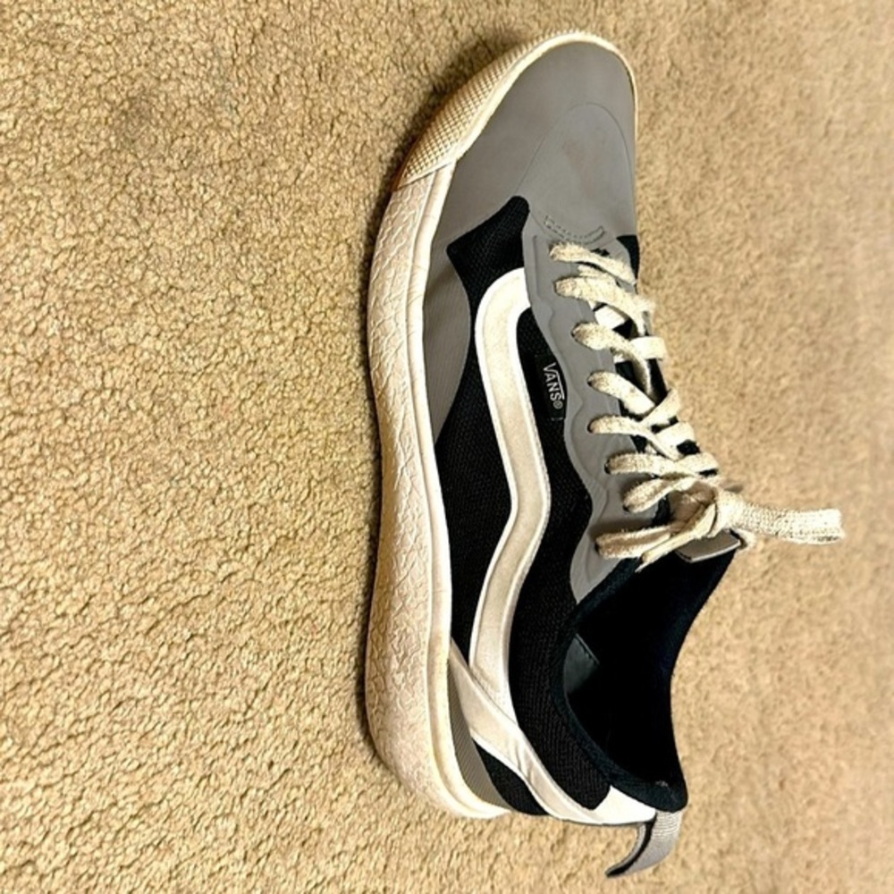 vans tennis shoes​​​